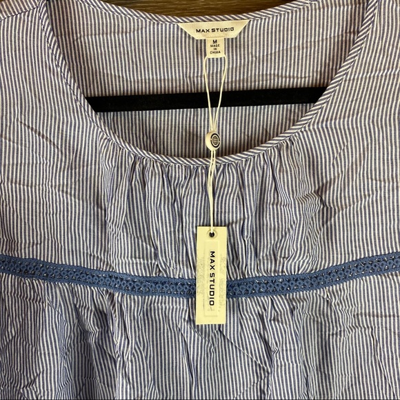 Max Studio Striped Blouse NWT - Picture 4 of 6